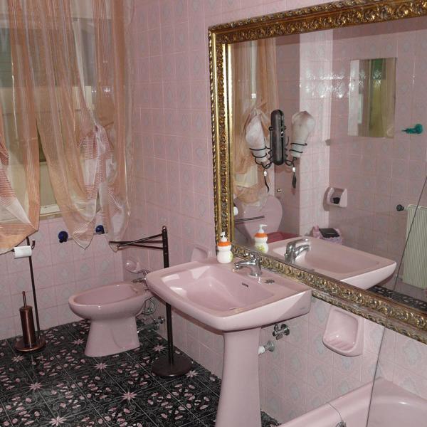 Pink bathroom